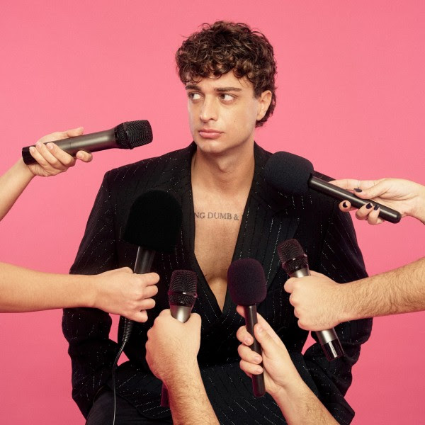 Cioffi torna con “Superstar”: il nuovo singolo in radio dal 30 ottobre